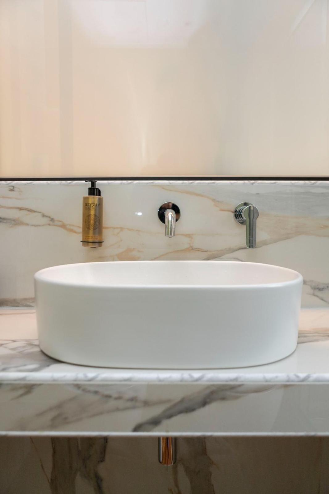 San Pietro Luxury Rooms Roma Esterno foto